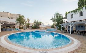 Hotel Gatto Bianco Casalabate Lecce Exterior photo