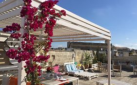 B&B Le Giravolte Lecce Exterior photo
