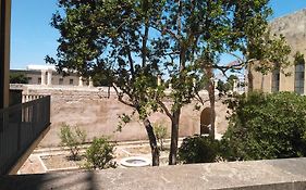 Istituto Antonacci Rooms Lecce Exterior photo