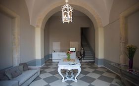Palazzo Belsanti Bed and Breakfast Lecce Exterior photo