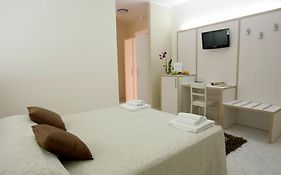 Hotel Residence Nemo Brindisi Exterior photo